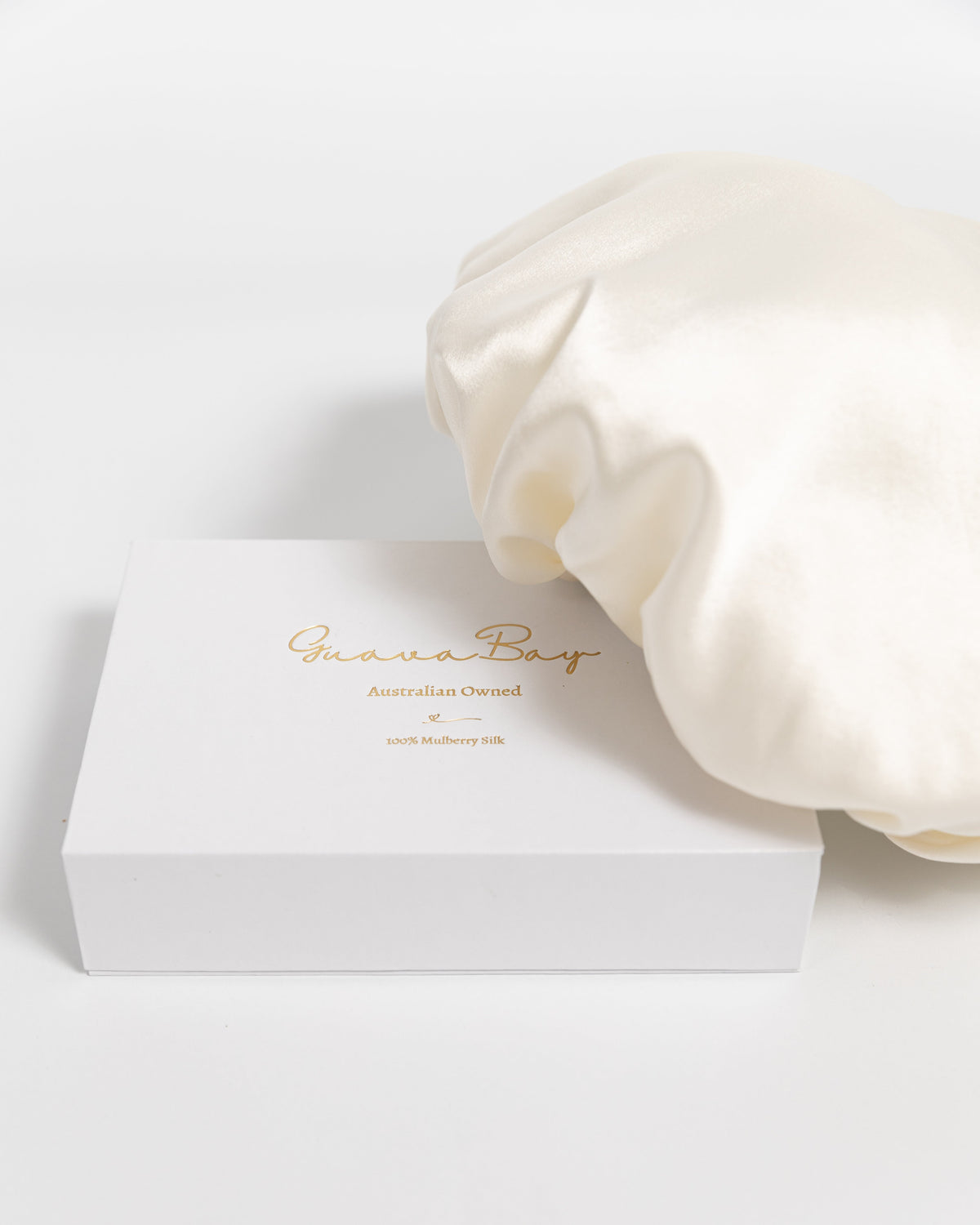Bonnet 100% Mulberry Silk - Cream