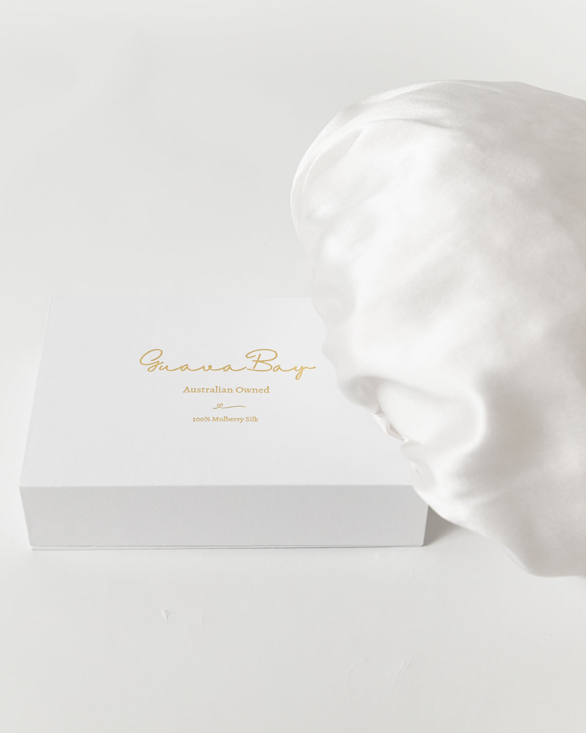 Bonnet 100% Mulberry Silk - White
